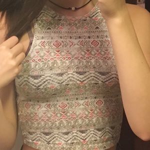 crop top